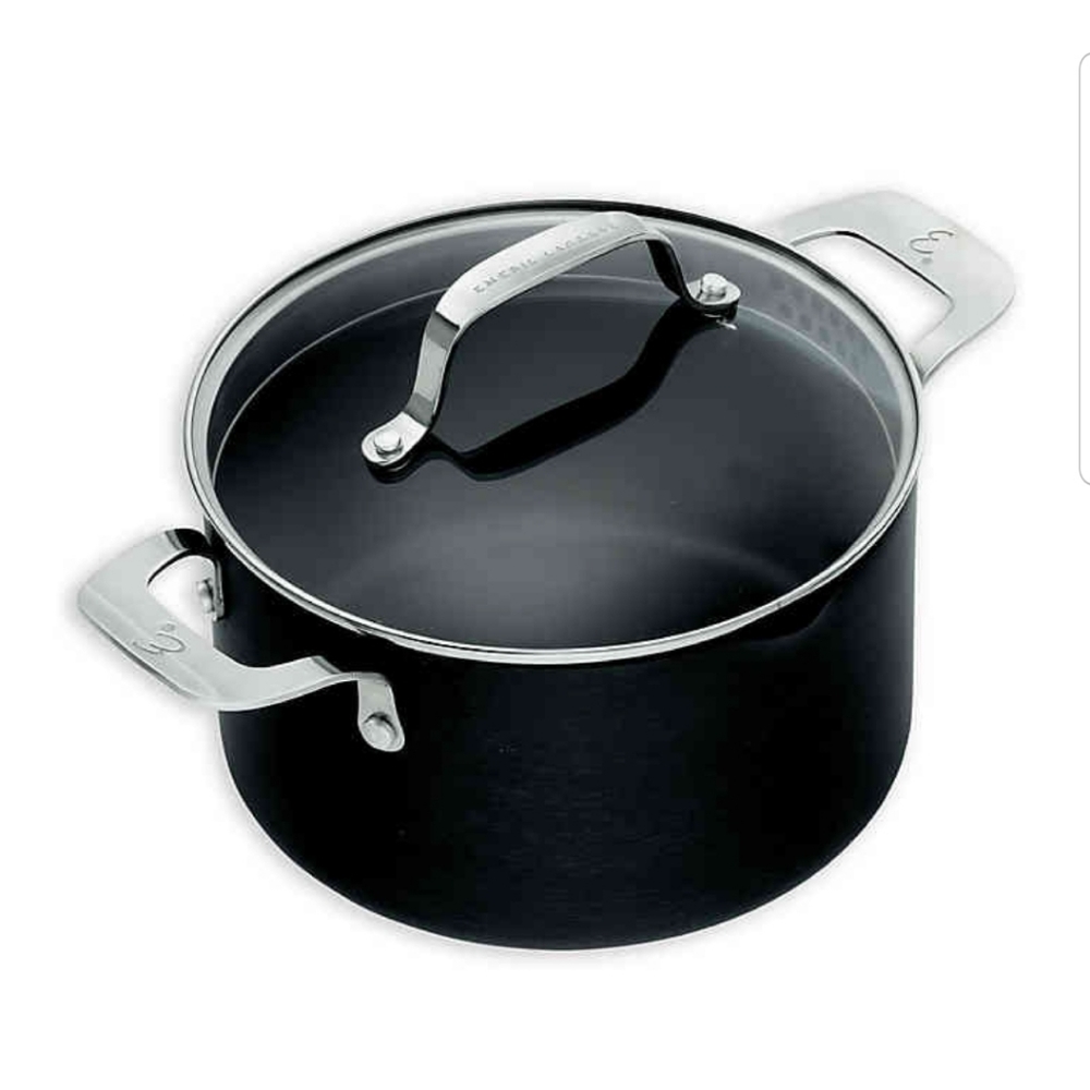 Emeri Essential 5 qt. Covered Dutch Oven